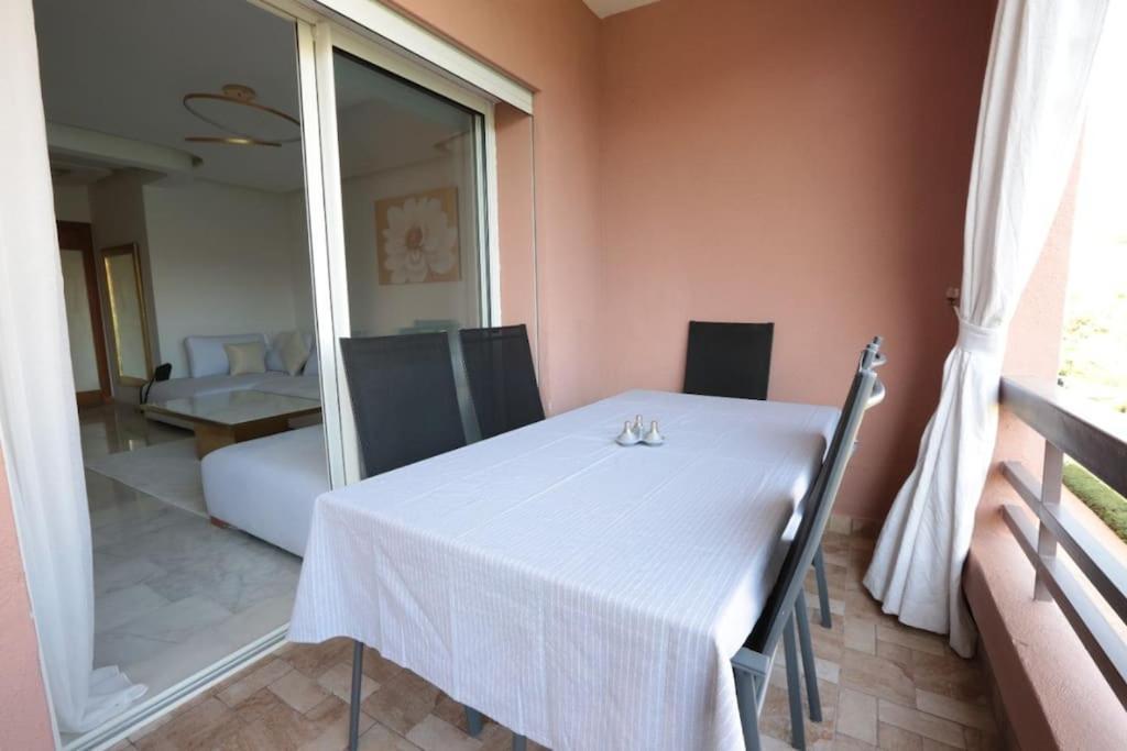 Appartement Riad White Golden Маракеш Екстериор снимка