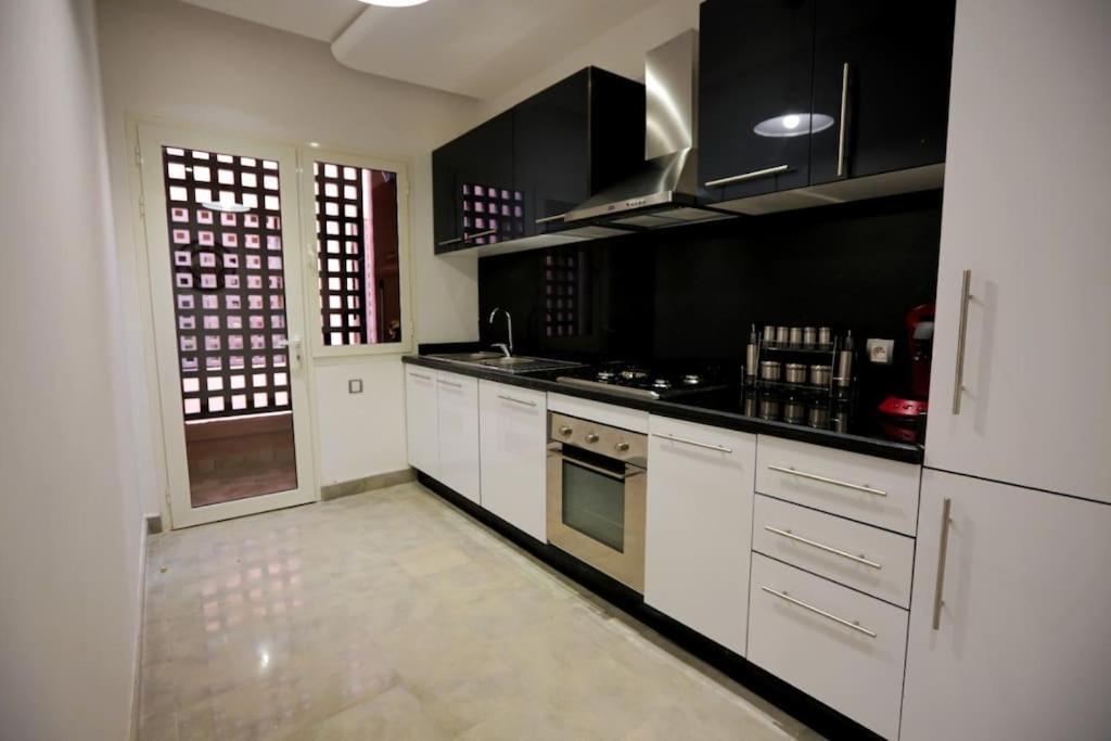 Appartement Riad White Golden Маракеш Екстериор снимка